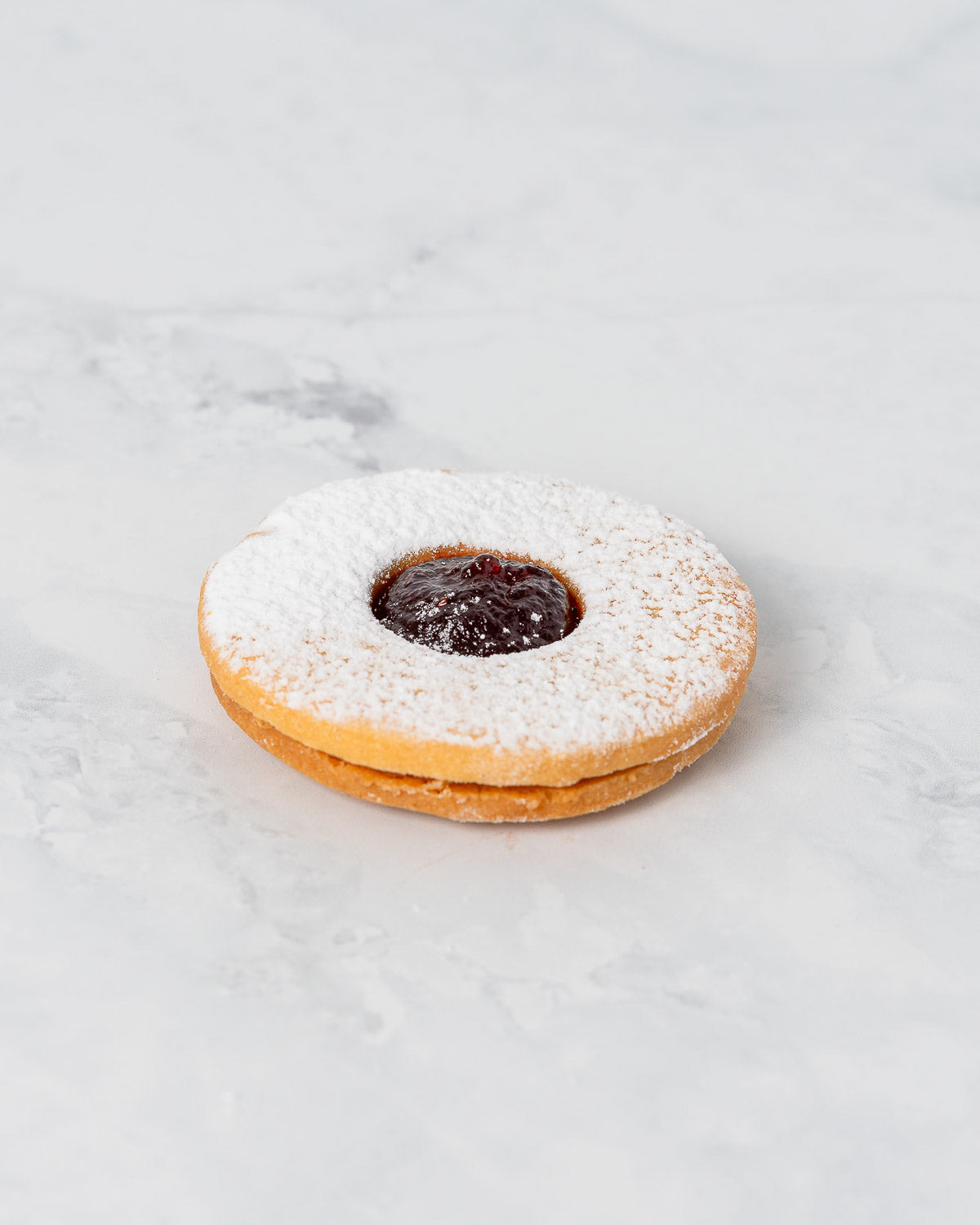 Raspberry Jam shortbread Round