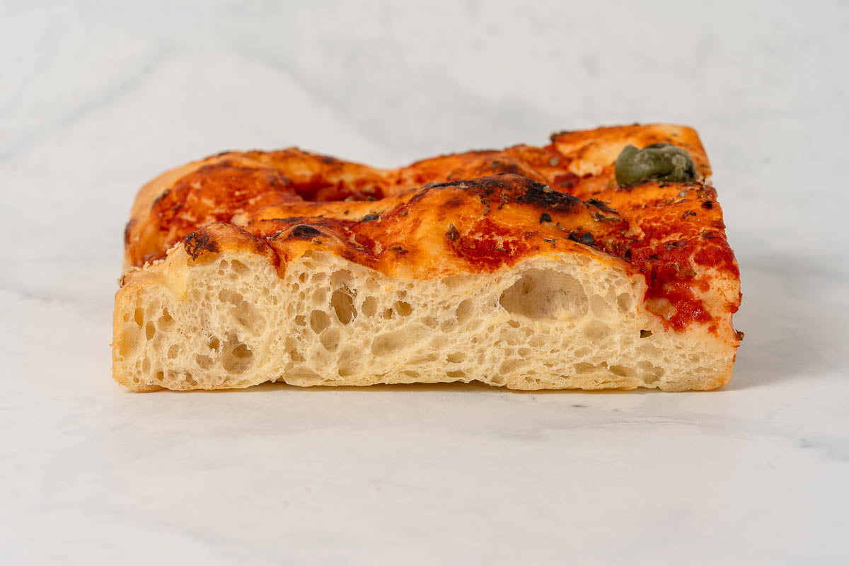 Foccaccia (Tomato & Olives)