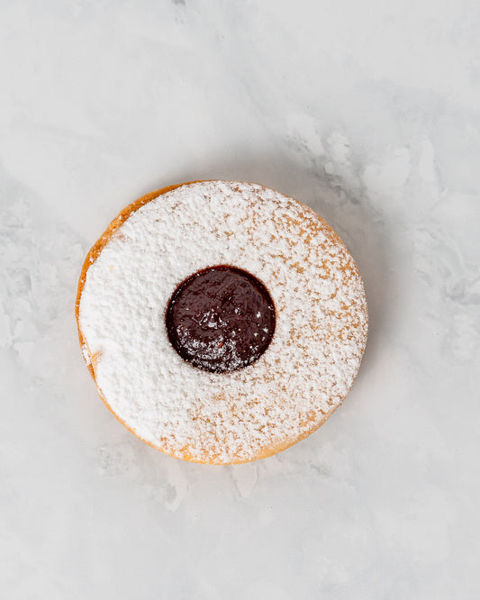 Raspberry Jam shortbread Round