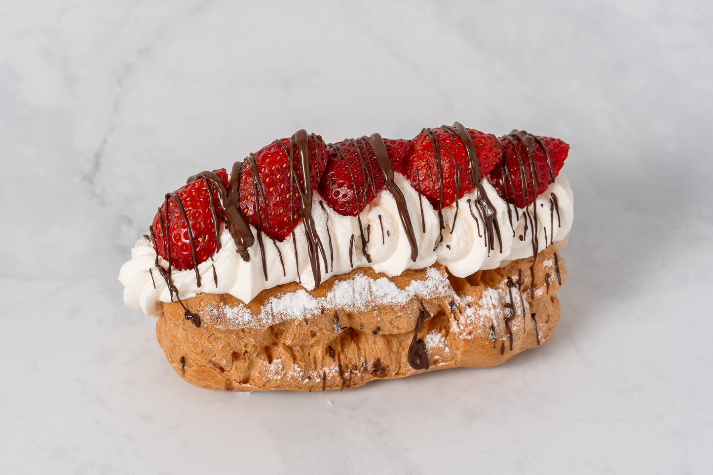 Éclair Panna & Fragole