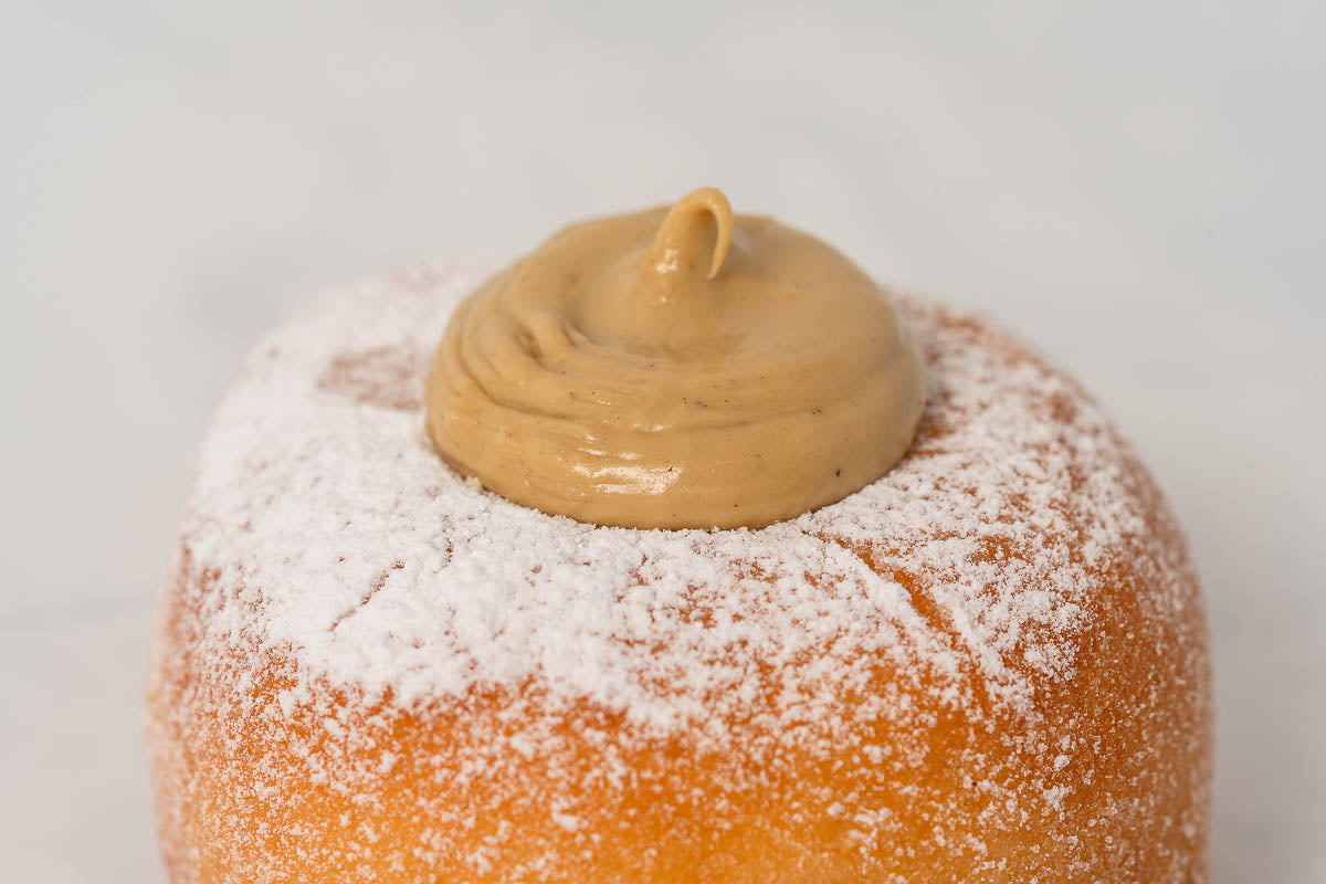 Pistachio Bomba