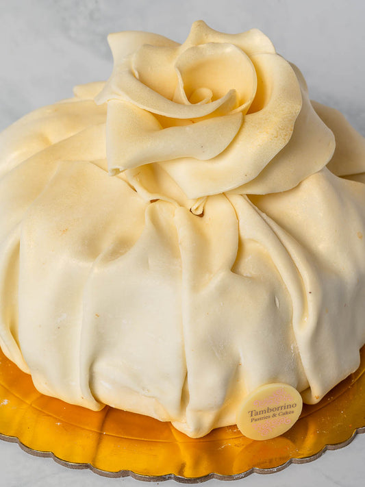 Bacio Cake (Dark or White Chocolate)