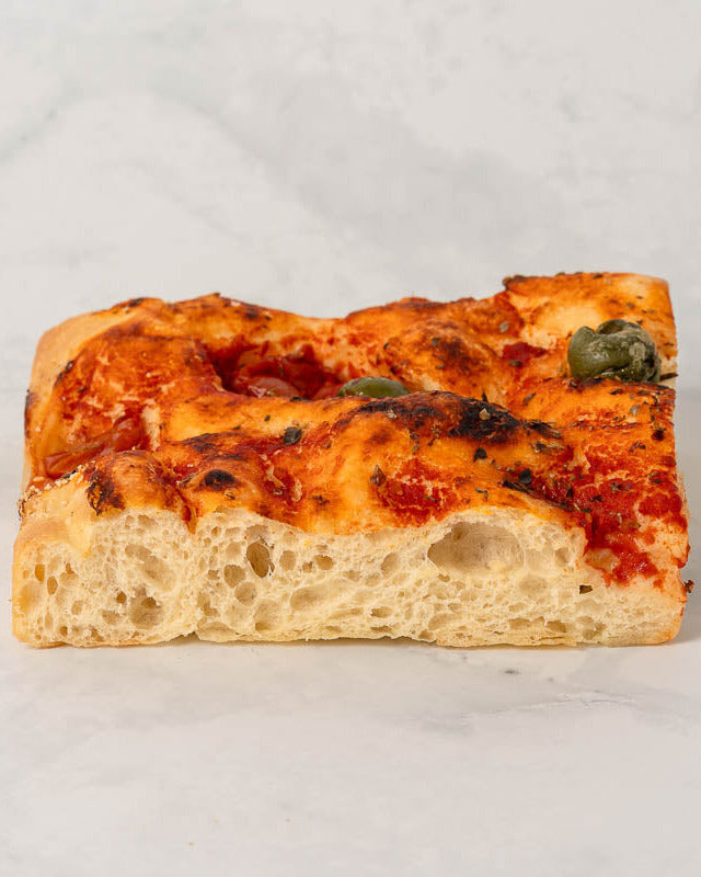 Foccaccia (Tomato & Olives)